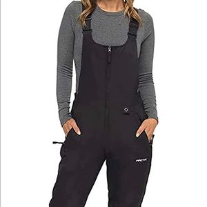 🆕🏷❄️NWT - Women’s Skiing Overall - XL